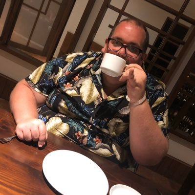 AndrewM49439380's profile picture. Back up acct twitter locked me out when I switched my phone. UK fan  and a glass all the way full type person