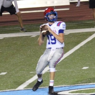 Vestavia hills Football and basketball 2022 |6’3|| 190lbs || QB https://t.co/tToq97yhxu