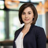 Caroline Peterson (@cp_munich) Twitter profile photo