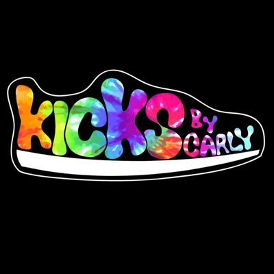 custom hand-painted cleats, sneakers & gloves. bringing your vision to life through wearable art. follow @kicksbycarly on Instagram for more // @carfleischer