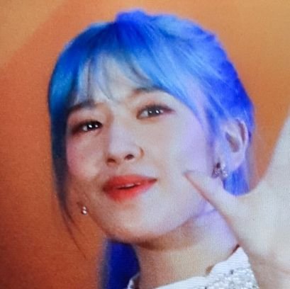 rainbowonie's profile picture. 𝐚𝐧𝐧𝐲𝐞𝐨𝐧𝐠𝐳 ㅡ o teu sorriso é a mais bela obra de arte já avistada pelos meus olhos. 𝟐𝟓𝟎𝟓𝟏𝟗, 장영영, 안 유진 = 🤞🏻♡