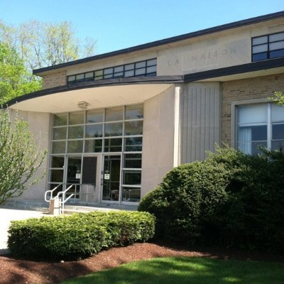 French studies in the Department of Modern & Classical Languages at Assumption University in Worcester, MA. Sharing Francophone culture, history, and language.