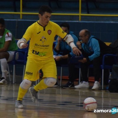 Portero del FS Zamora, Miembro de la ~La Txarraska~.