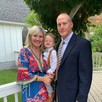 amyburt29984739's profile picture. 