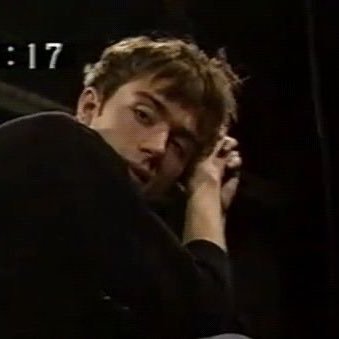 jolayely's profile picture. the music and medicine i needed for comforting