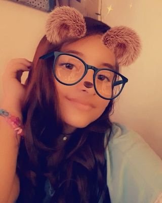 Aquarius ♒ bsf: maritsa,melissa, Jennifer food is life remember the bees 🐝 wild asf bro tryin to live life to the fullest lmao 😂