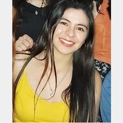 El futuro pertenece a los que creen en la belleza de sus sueños 💛🌈
Arquitecta
🎓 FADA - UNA