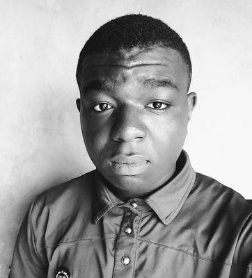 FavourKazeem's profile picture. Cool and collected, Novel reader& Writer, Man utd, WWE, Video games.......