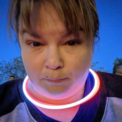 theheat_8's profile picture. Mother, daughter, wife, proud Canadian. Love curling and #gojetsgo  
If you aim at nothing, you hit nothing