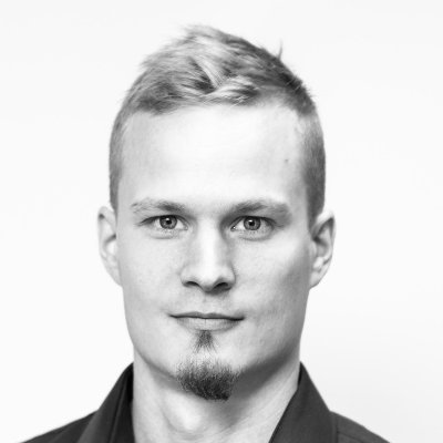 joneteus's profile picture. SRE