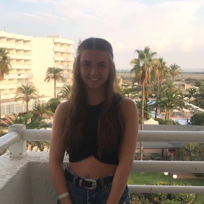 Holly66580157's profile picture. 