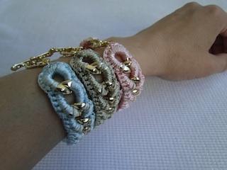 pulseirascroche's profile picture. Mimos em crochê e outros para garotas espertas.