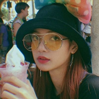 YOO_DING_CHU's profile picture. 14살 3년차 블링크❤😍 젠츄리챙 아낍니다 리사 최애☺ 딩츄라고 불러주세욤💜 본계 따로 있어용