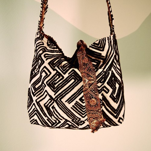 hoardstudios's profile picture. An eclectic collection of art & craft.