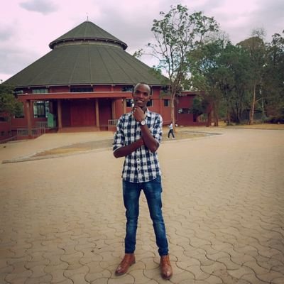 Young kenyan Economist with a vision☝️. 
I’ve never been a billionaire but I just know I’d be darling at it✌✌
“Thought leader for next generation”☝️💪