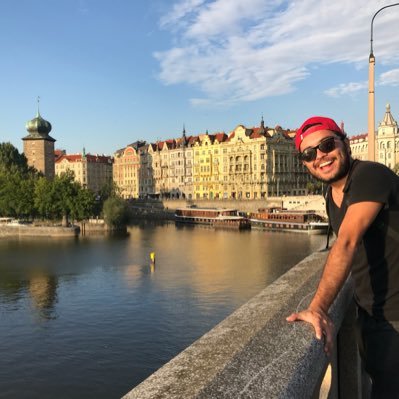 mrcolvrdo's profile picture. Royal w/cheese