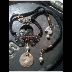 LadyBellaBling's profile picture. 