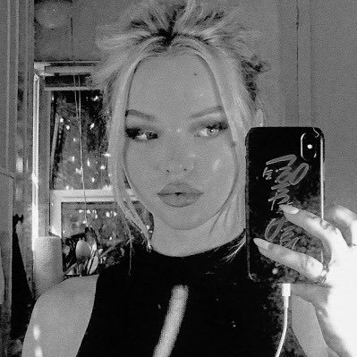 dreamishy's profile picture. oops