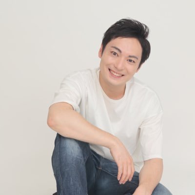 ryohei_10_20's profile picture. エッグスター所属／俳優 ／はり師・きゅう師・あん摩マッサージ指圧師／「きかんしゃトーマス ファミリーミュージカル ソドー島のたからもの」トップハム・ハット卿役