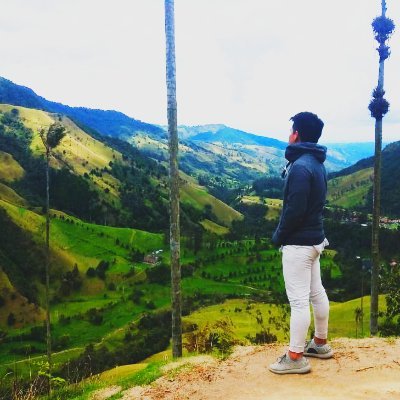 ian_mkingrulz's profile picture. Economista, fotógrafo amateur, viajero empedernido por necesidad, amante de un buen café y una buena charla.