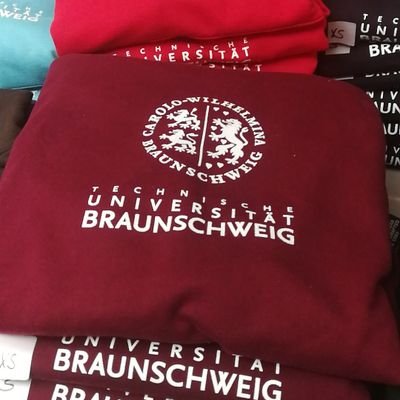 dywfjyie2489's profile picture. used to be interested in machine learning.