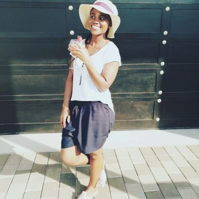 Just a simple Tswana Girl who love to meet new people☺! Respect me I will Respect yoU Deal !!!