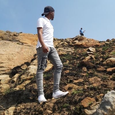 MbonaniSam's profile picture. If life is lived is a space of time, then mismanaging time is mismanaging life.