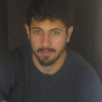 Bilmezler nasıl aradık birbirimizi,
Bilmezler nasıl sevdik,
İki yitik hasret,
İki parça can.
Ahmed Arif