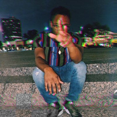 MoreQuese's profile picture. Tame Impala & ⛽️ #emperor #3EP