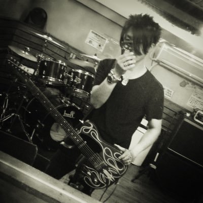 hidex13's profile picture. 1970年型/ROCK/GUITAR/HRHM/PUNK/ROCKABILLY/MOTORCYCLE/BASSFISHING/LEATHERCRAFT/SILVERCRAFT/HOUSEPLANTS