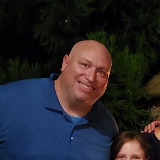 From Ohio, now I’m in NC with a 20 year layover in FL. Interests: Parenting, Classic Rock, Country, NFL, Movies. Stand-Up and a slew of other nonsense