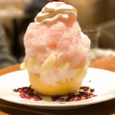 momomamayumi's profile picture. 