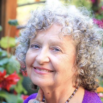 EvalenaRose's profile picture. Teaches Tantra with deep respect and honoring. Offers MetaTherapy, multi-dimensional healing, & channeled readings in Asheville NC, by phone/Zoom world-wide.