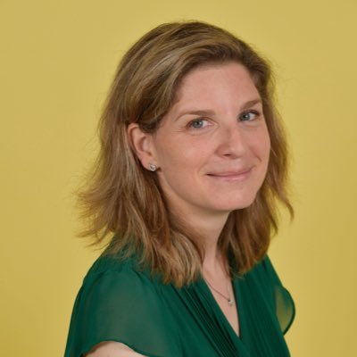 Docteur en théologie avec une thèse sur l’accompagnement spirituel de la naissance. écrivain