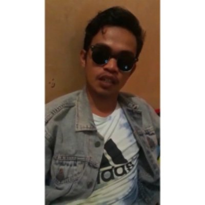 Mari menjadi Teman yang baik
Kalau ketemu saling sapa
Banyak teman banyak rezeki
No rasis