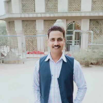 Rajendra0585's profile picture. 