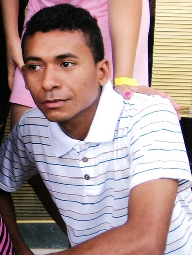 divansantos's profile picture. 