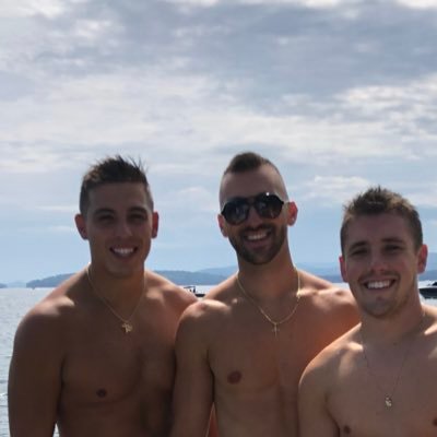 joekelland's profile picture. Live. Love. Otis.