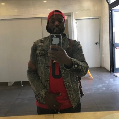 SentTrinity's profile picture. Lovely