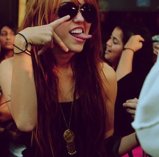 MileyCyrusFK's profile picture. 