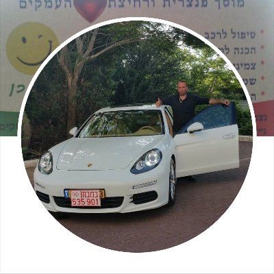 AbdAzzama's profile picture. 