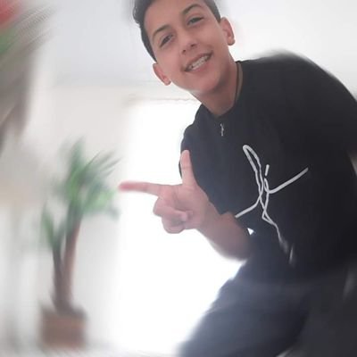 o amor é uma droga, ainda morro de overdose.