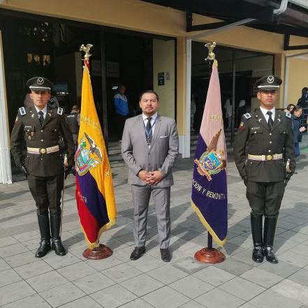 galoescudero84's profile picture. LEALTAD!!! constituye en el más SAGRADO BIEN del corazón humano //Vale❤️Nico♥️Abbi♥️// LOJANO //🤜🤛🤝👏