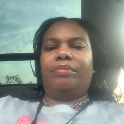 alexis_927's profile picture. 