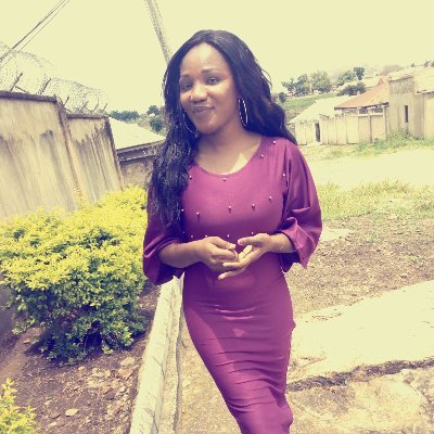 FredaUzorchim's profile picture. Remote ML Engineer | I ship production-ready systems that beat commercial tools • Latest: 88.8% accurate support triage ↓ • Open to roles