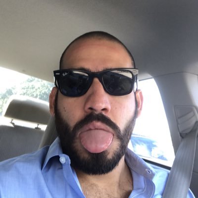 Realandresparra's profile picture. 