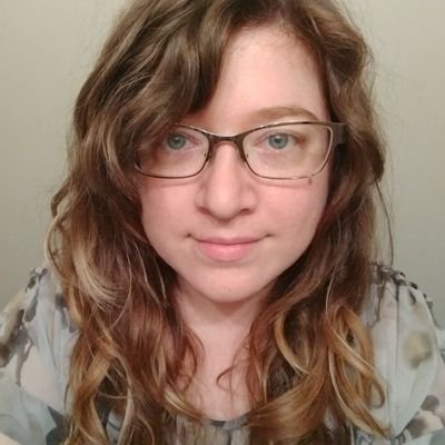 Starfire6086's profile picture. English Literature & Language major with plans to get a Masters in Publishing and start a publishing company.

J'apprends le français.