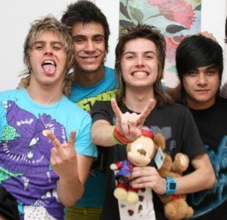 Since: 30/11/2010
Responsável por esse twitter: @isagaspari