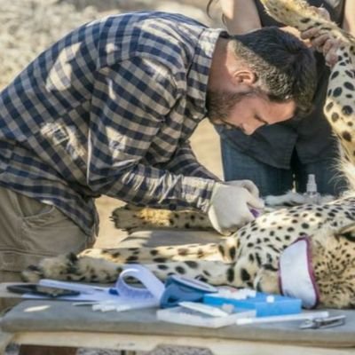 Wildlife research in Etosha, Namibia 🦁 🐆 with @izwberlin 🐾 Made in Galicia