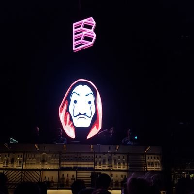 nasminwaraq's profile picture. Humanities and Arts